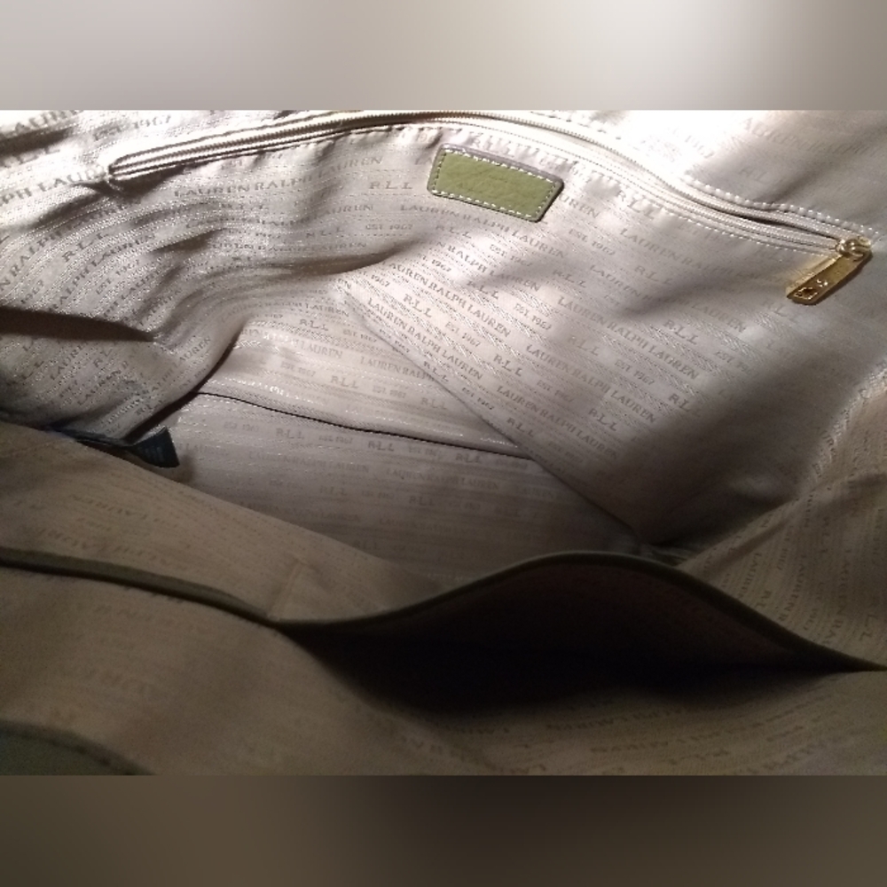 Ralph Lauren๐๐๐ Tote.๐๐ฉต๐GREAT DEAL๐๐ฉต๐* Priced To Sell* - Picture 2 of 7